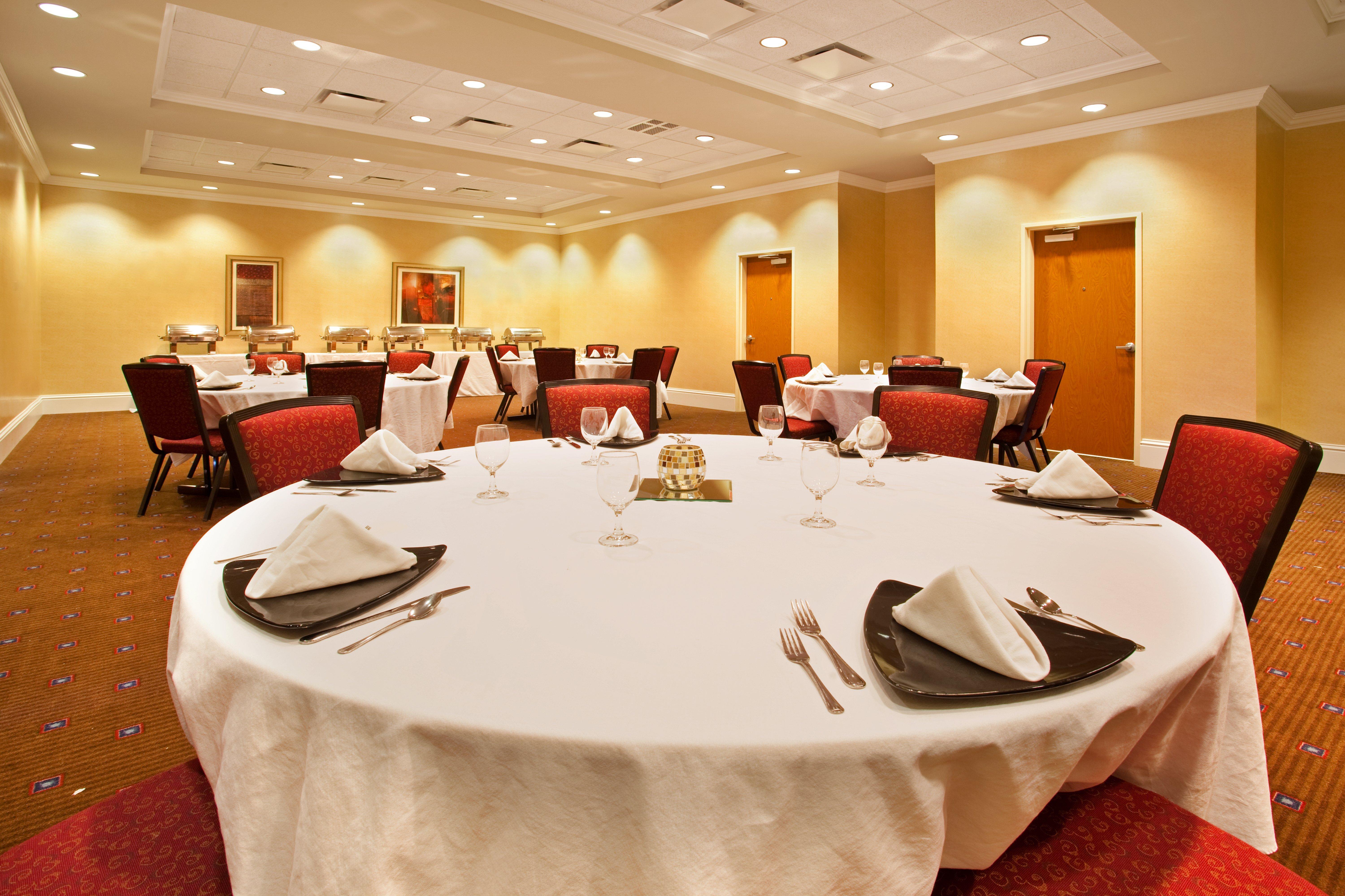 Holiday Inn Aurora North - Naperville By Ihg מראה חיצוני תמונה