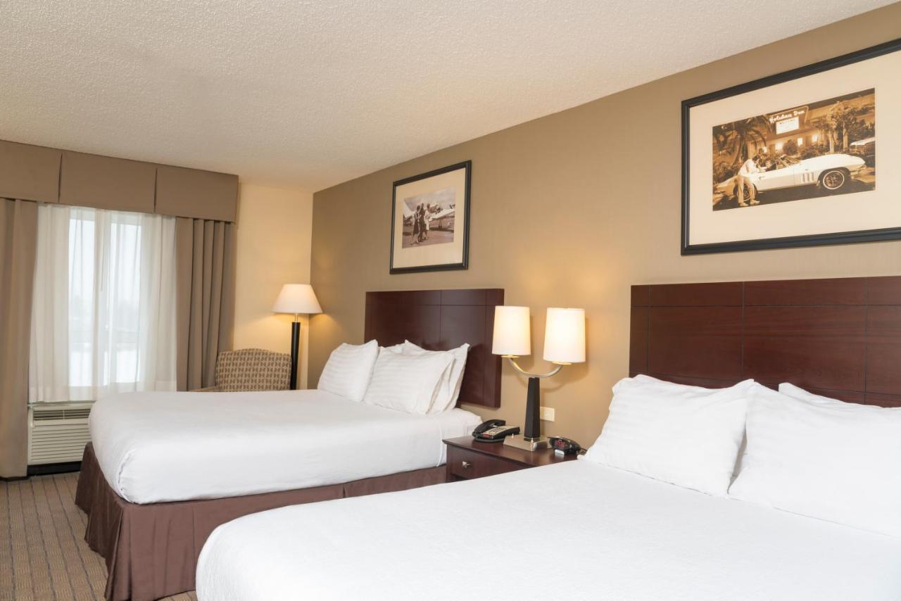 Holiday Inn Aurora North - Naperville By Ihg מראה חיצוני תמונה